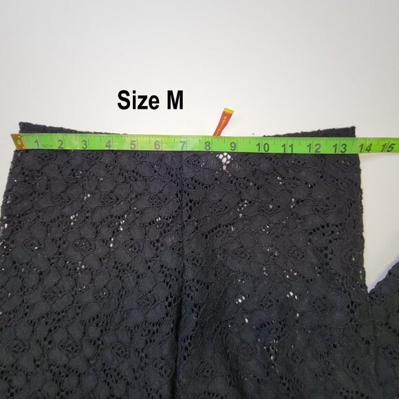 𝅺LACE Leggings or Tights - Picture 6 of 13